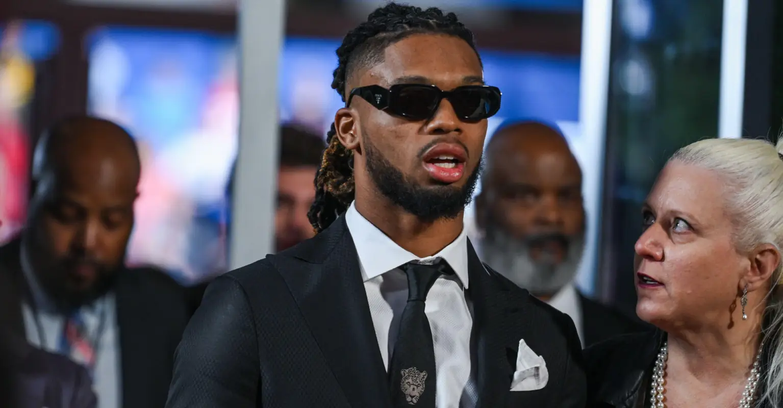 Damar Hamlin responds to backlash over jacket he wore to Super Bowl