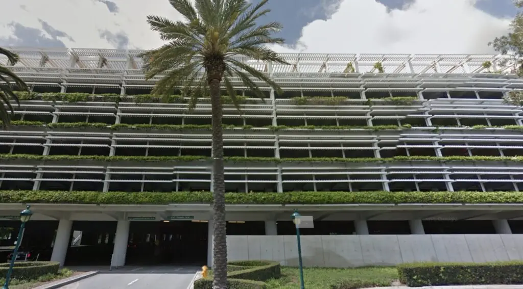 size-large wp-image-1263195902