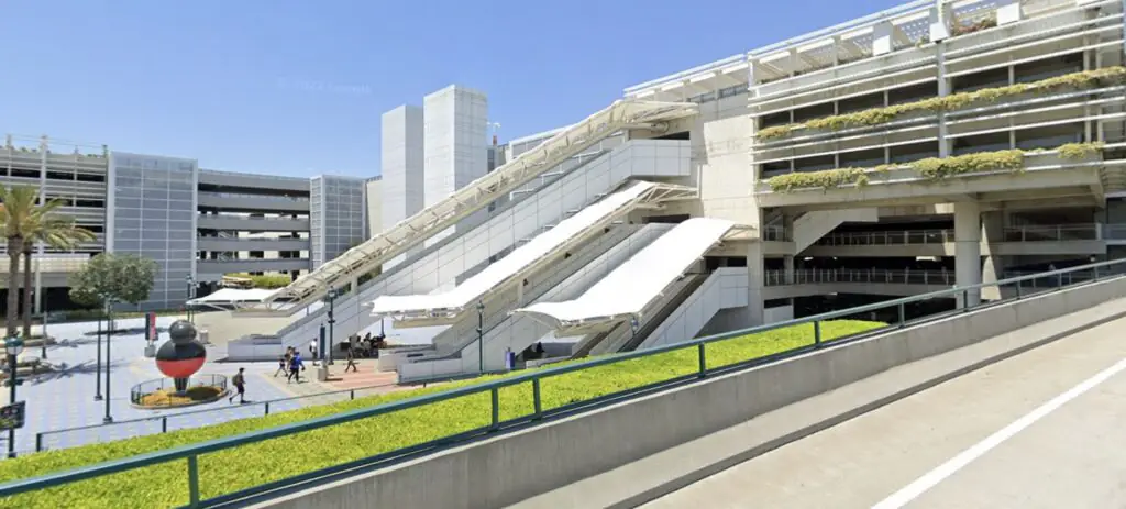 size-large wp-image-1263195923