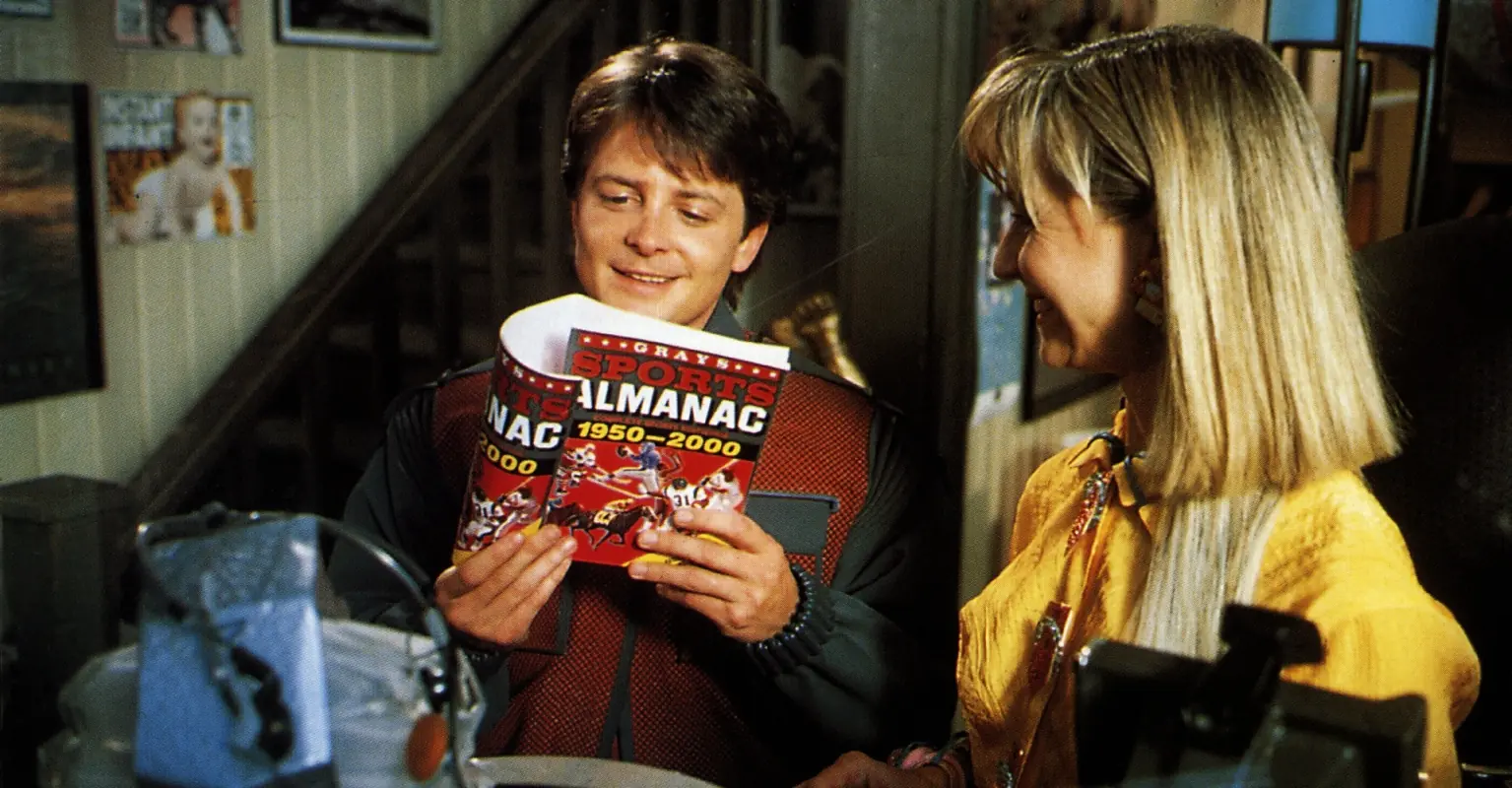 'Back to the Future' cast pose for heartwarming selfies during reunion