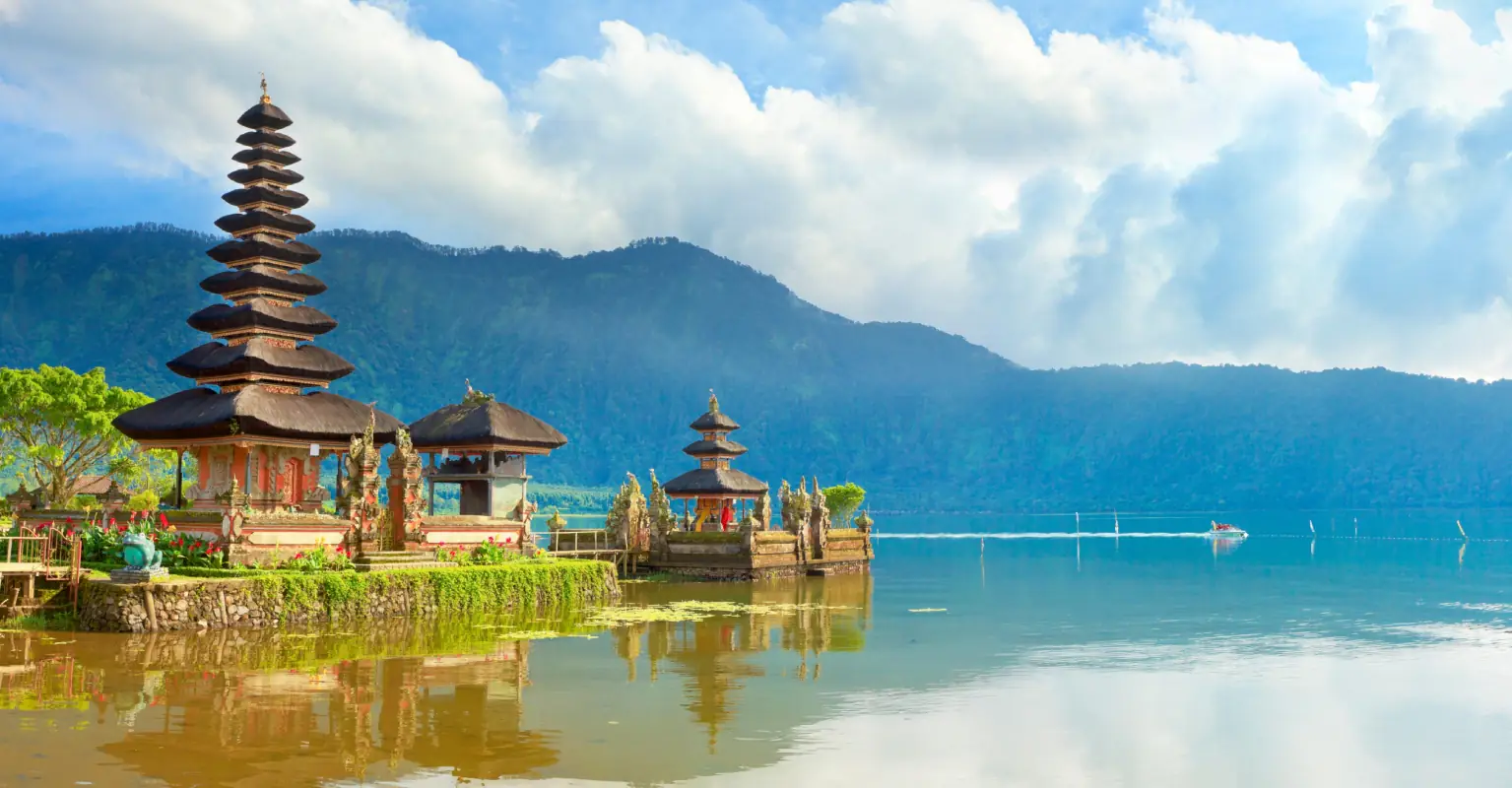 Tourist could face death by firing squad in Bali