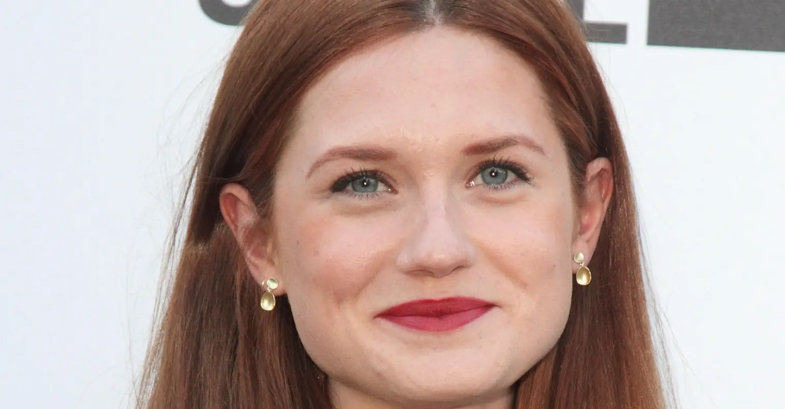 Ginny Weasley actress Bonnie Wright was once engaged to 'Harry Potter' co-star