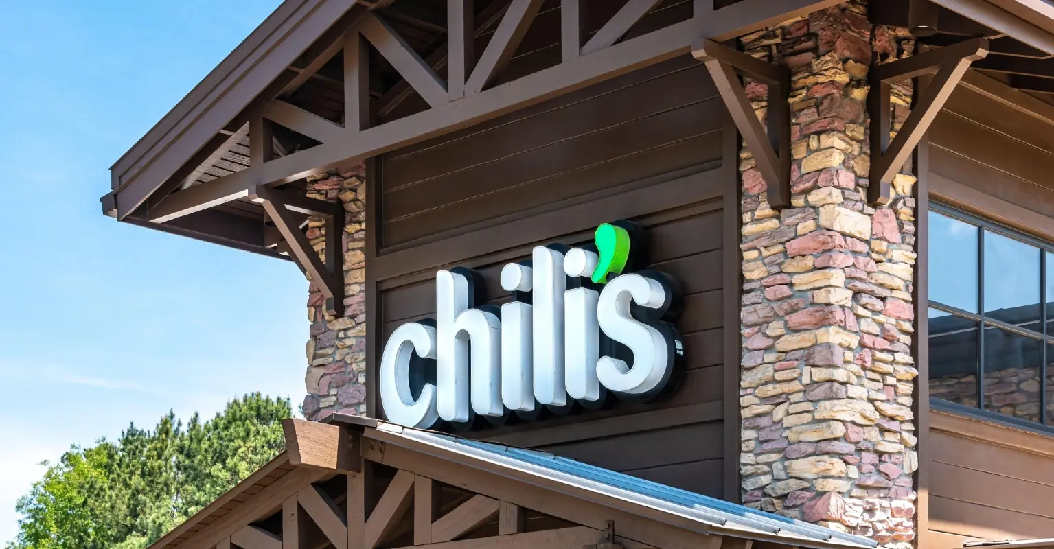 Influencer sparks outrage after mocking man on date who couldn't afford item on Chili's menu