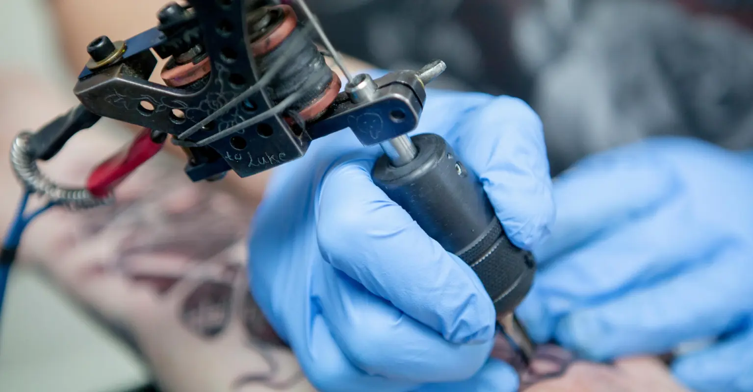 Terminally ill man who got 650 matching tattoos with strangers has died