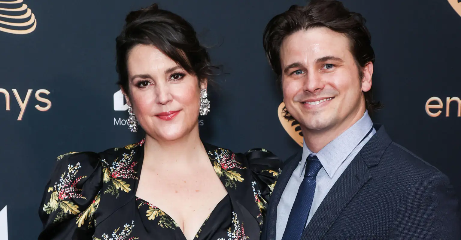 Melanie Lynskey's husband defends wife after criticism that her body doesn't fit 'The Last Of Us' role