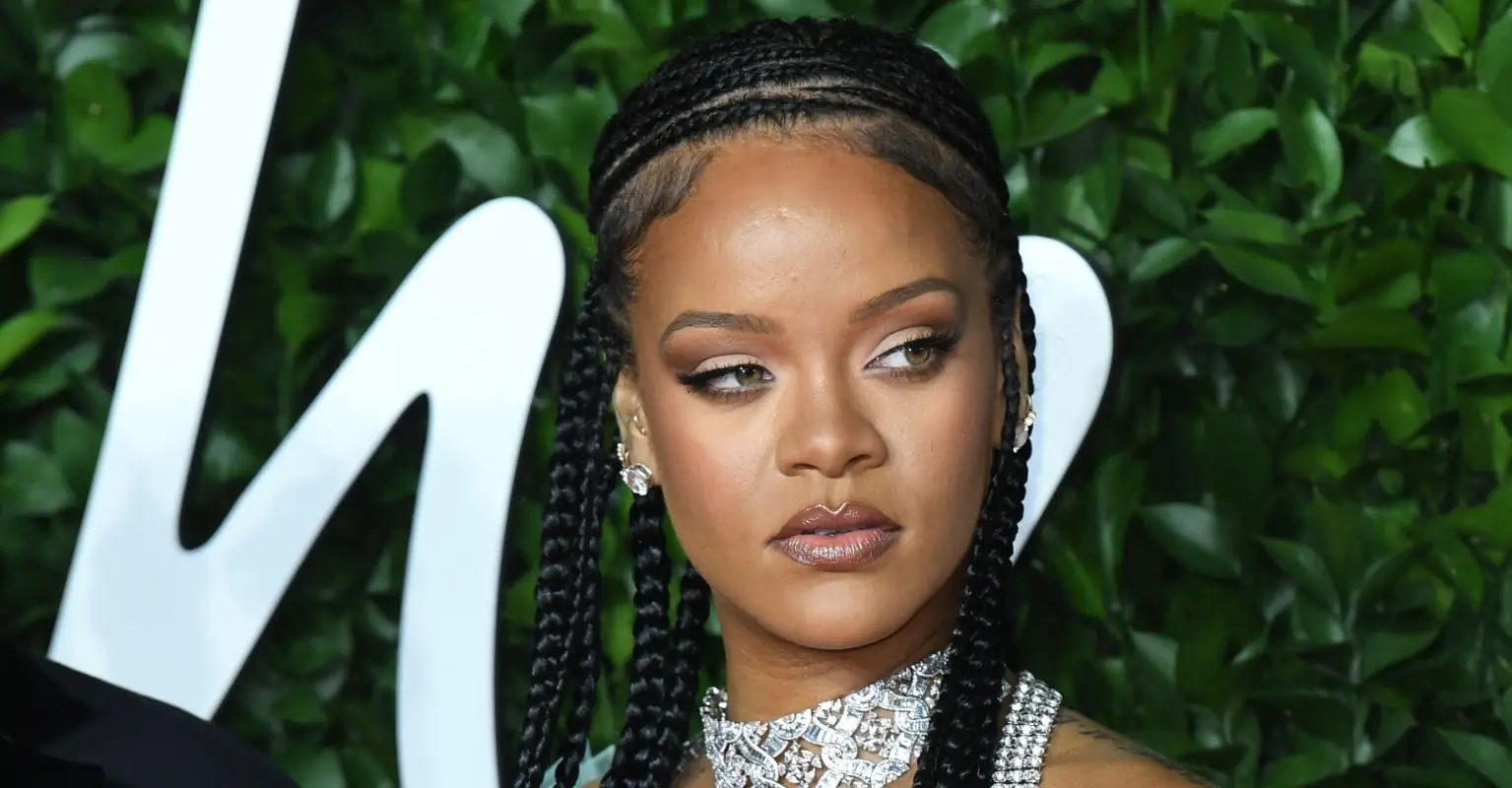 Eagle-eyed fans think Rihanna is pregnant as she appears to sport baby bump at halftime show