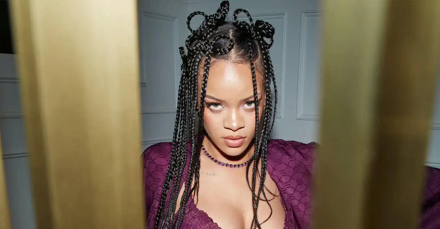 Rihanna leaves fans 'speechless' as she shares stunning pregnancy photos