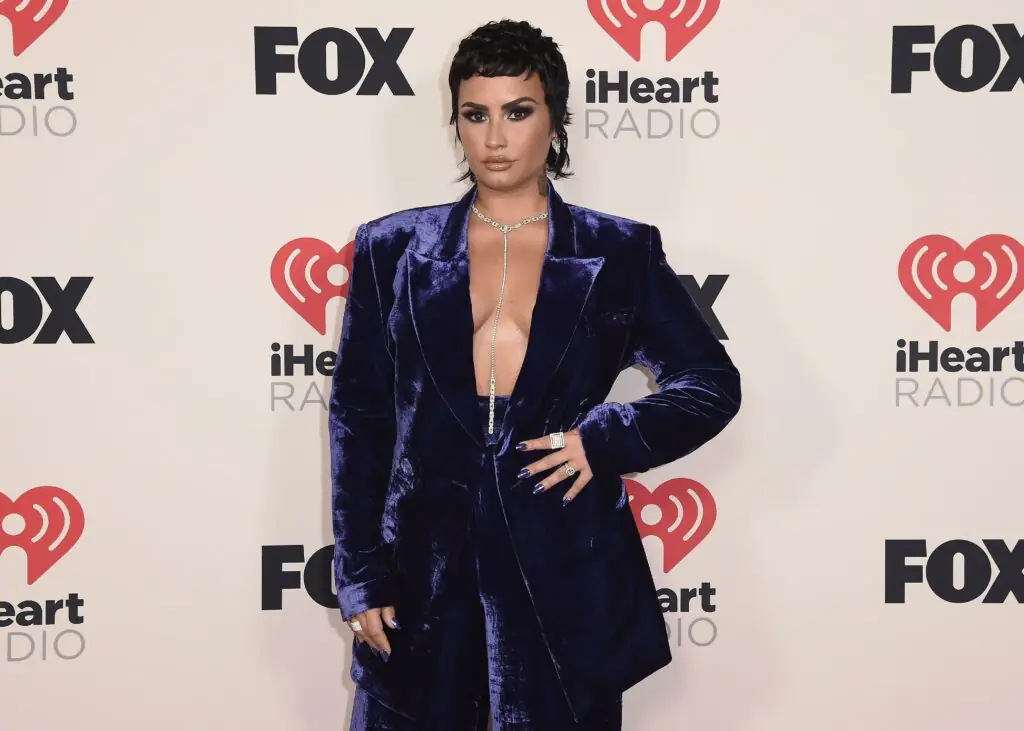 size-large wp-image-1263201556