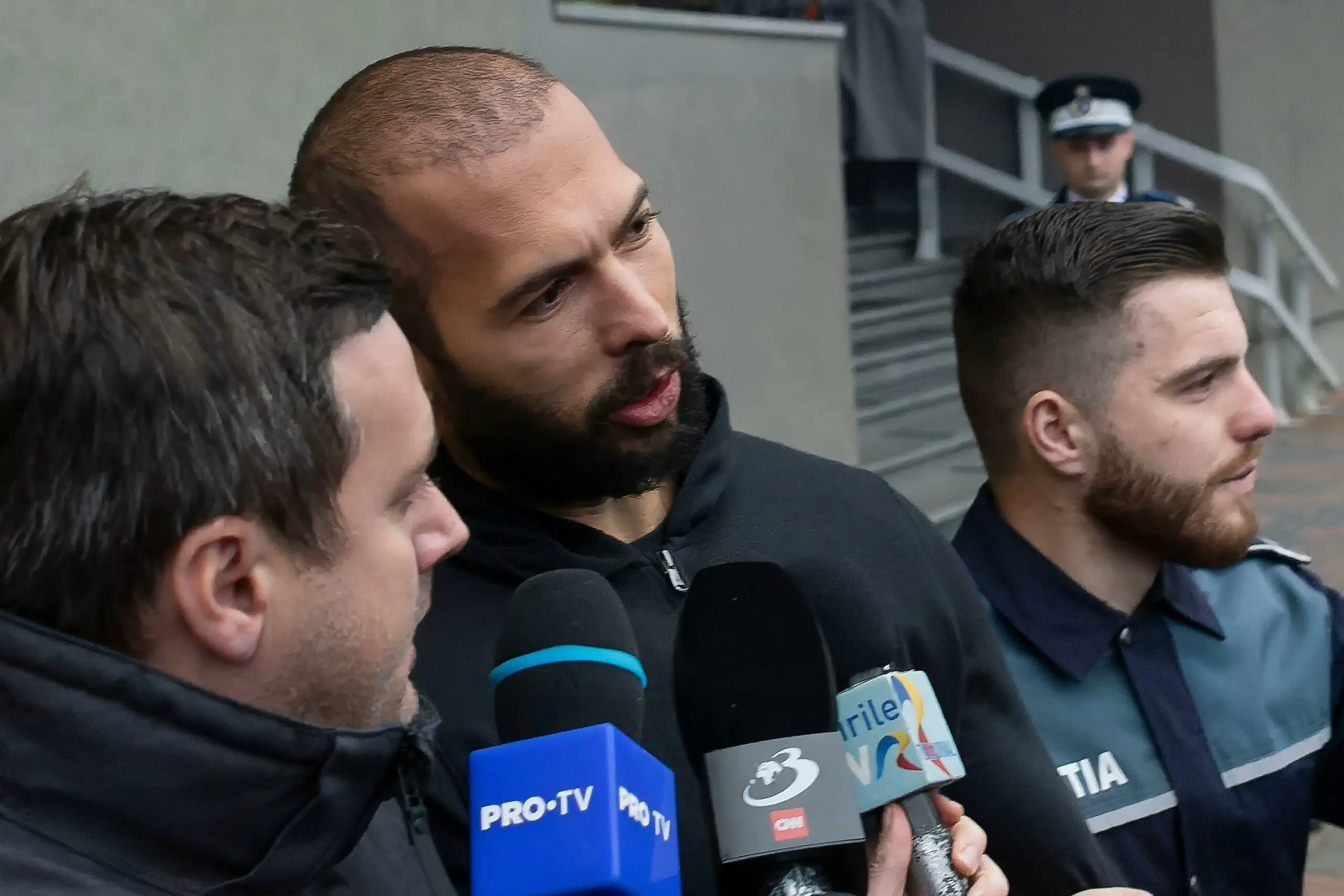 size-full wp-image-1263200516