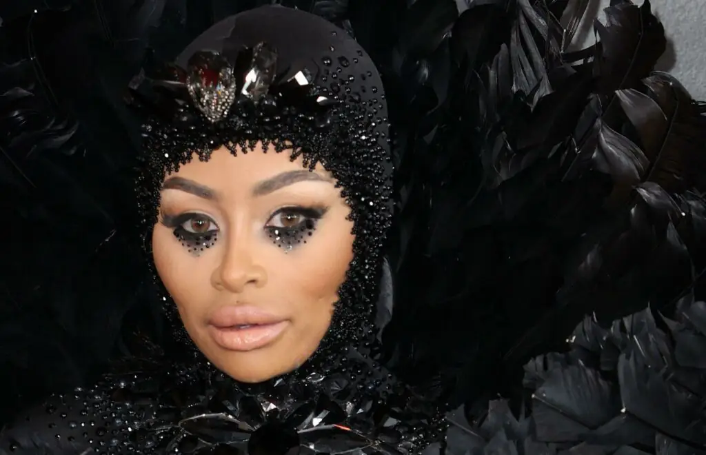 size-large wp-image-1263201580