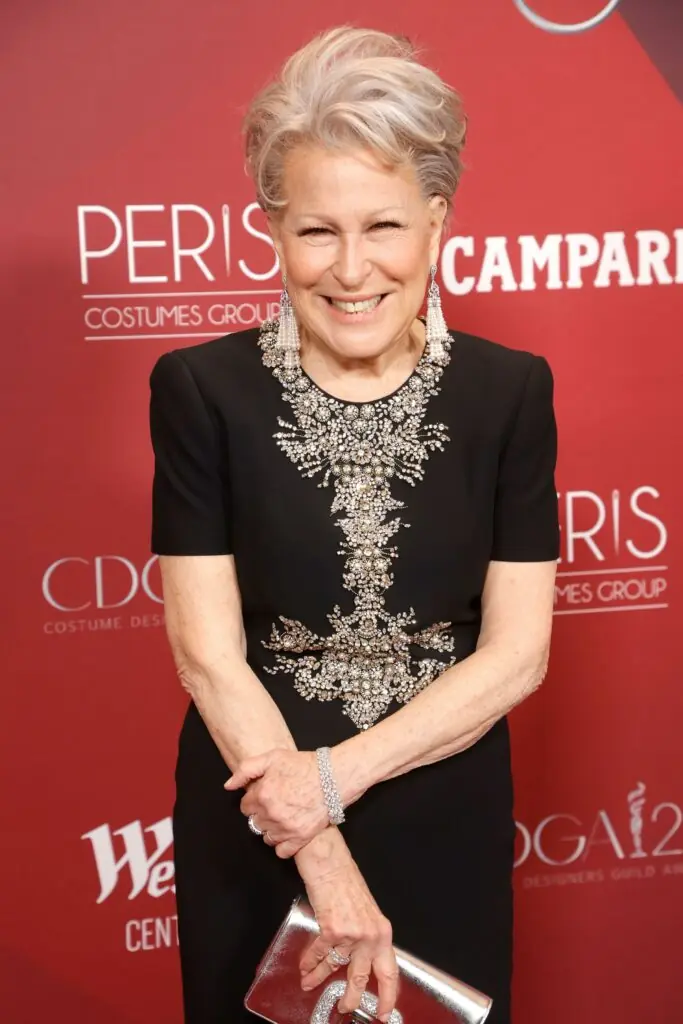 wp-image-1263198065 size-large