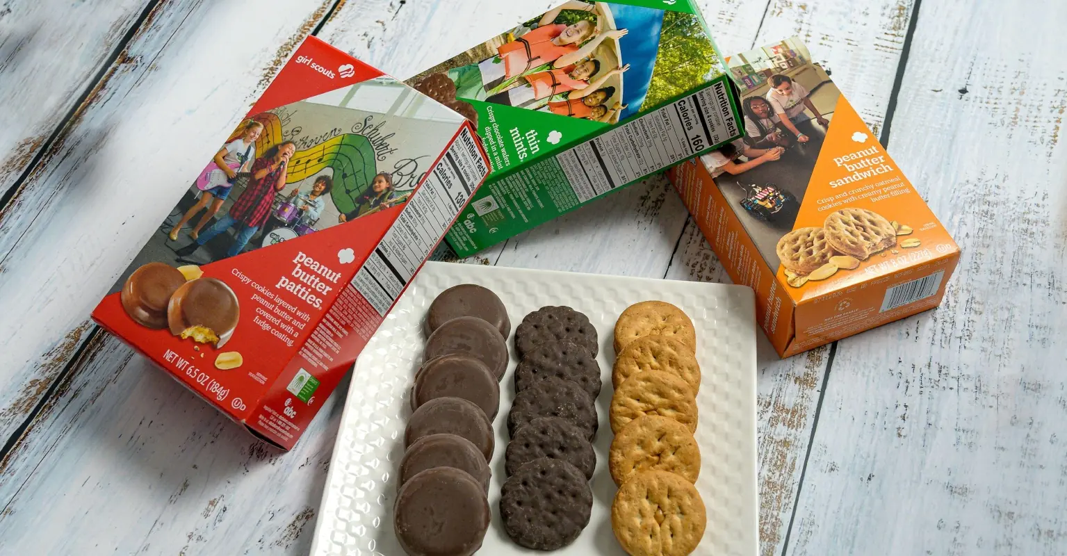 7-Year-Old sells out of all her Girl Scout Cookies thanks to drag queens and LGBTQIA+ community