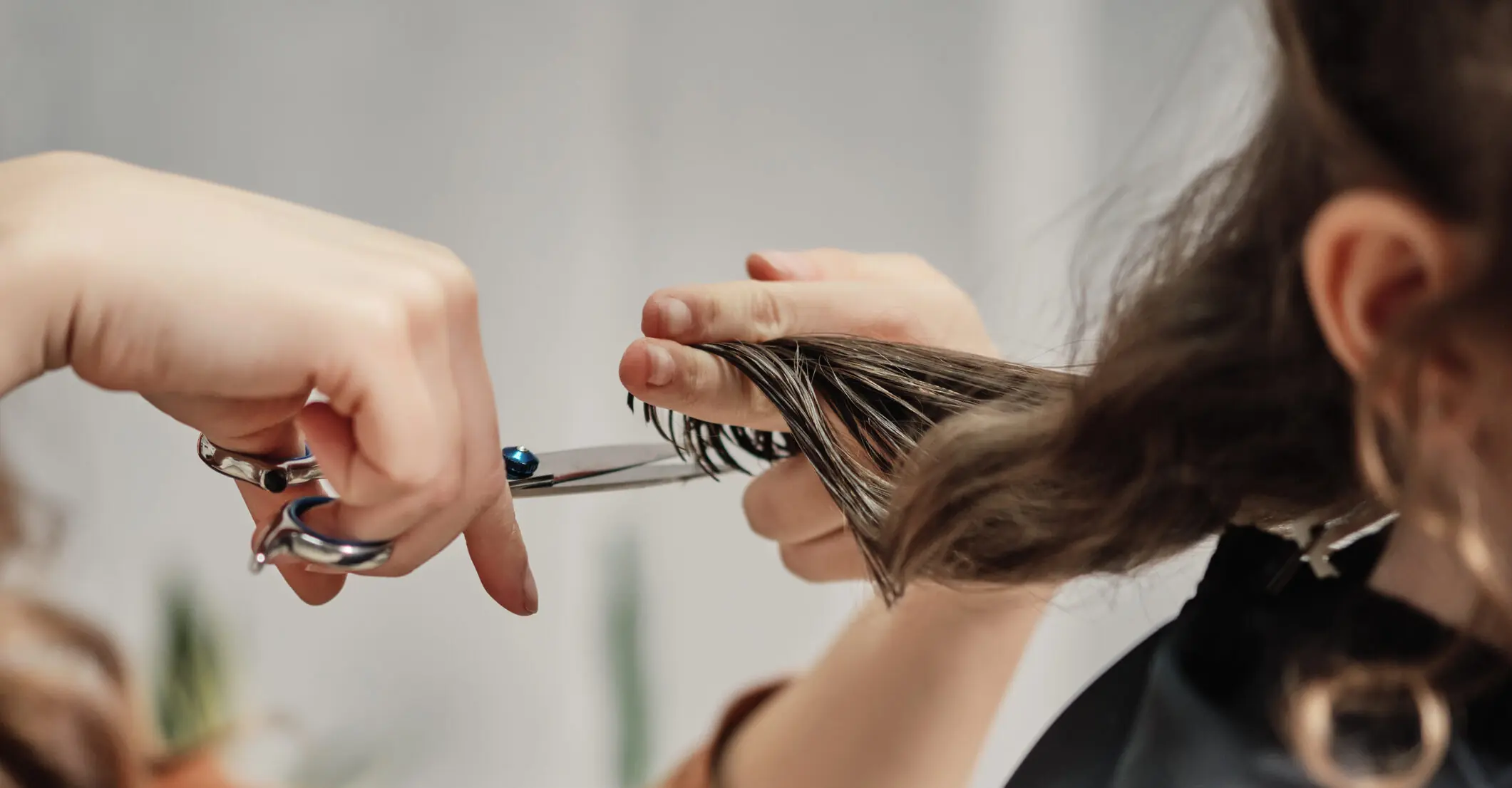 Bridesmaids ordered to cut 6 inches off hair because 'nobody can have longer hair than the bride'