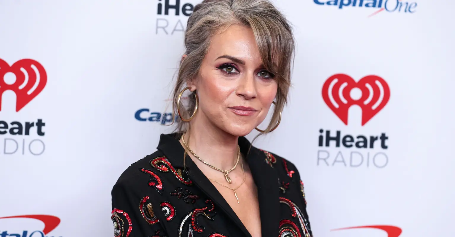 Hilarie Burton says Chad Michael Murray confronted 'One Tree Hill' boss after he saw him 'assault' her