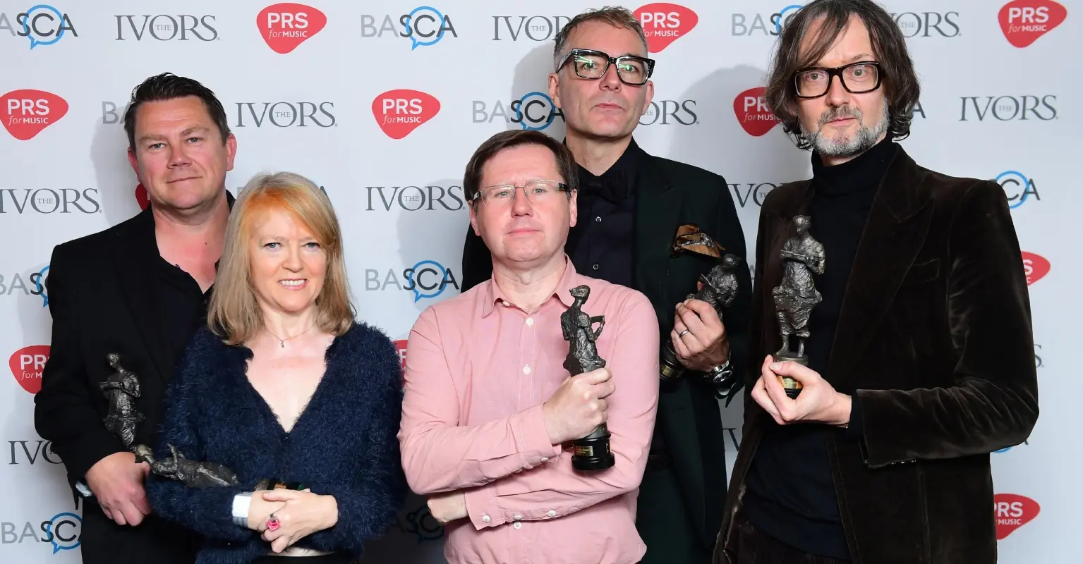 Pulp bassist Steve Mackey has died at the age of 56