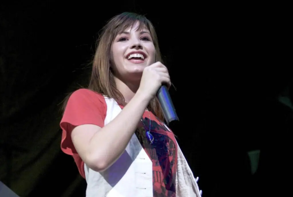 size-large wp-image-1263201555