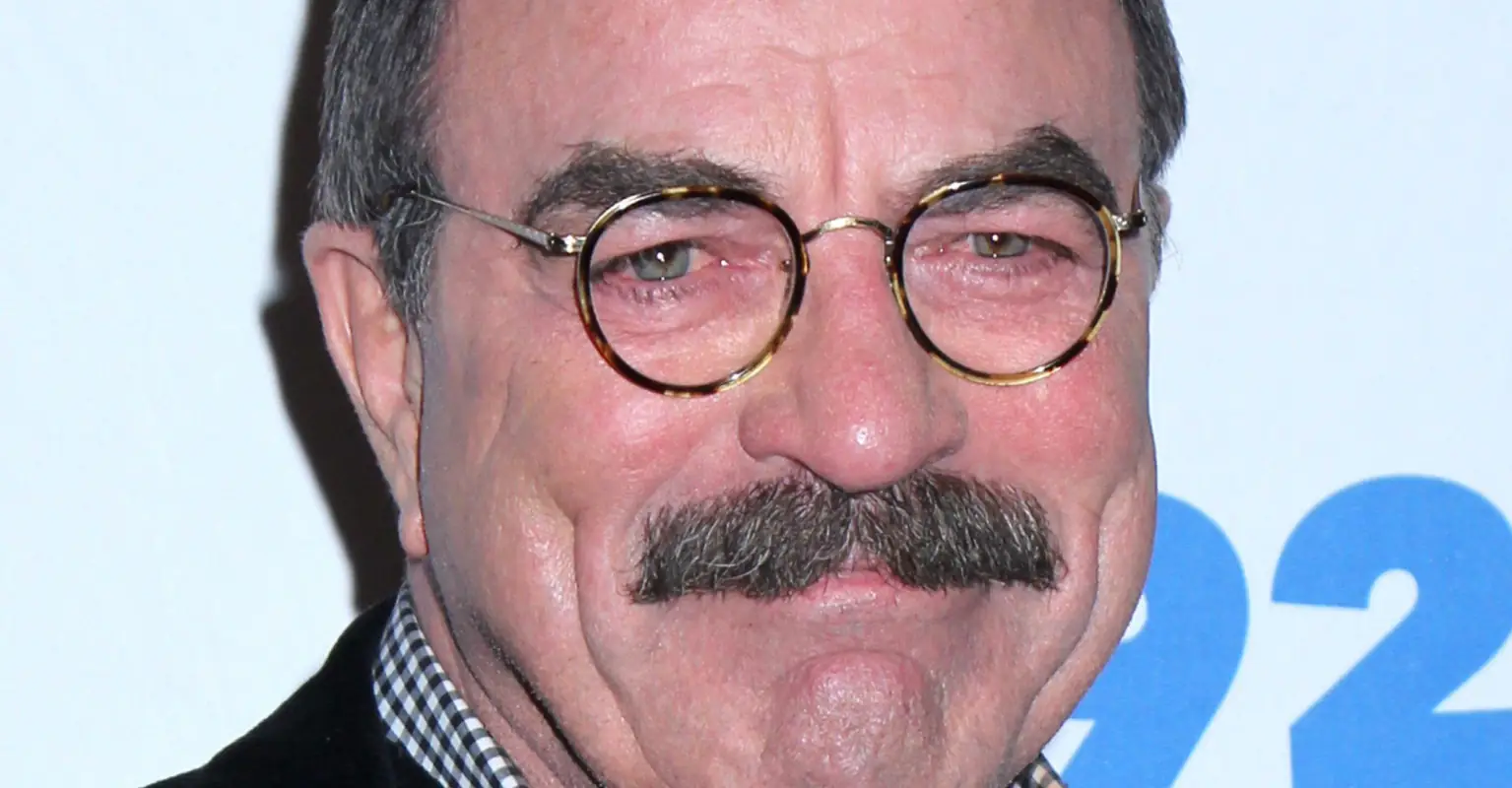 Tom Selleck reunites with former 'Magnum P.I.' co-star Larry Manetti for 'Blue Bloods' episode
