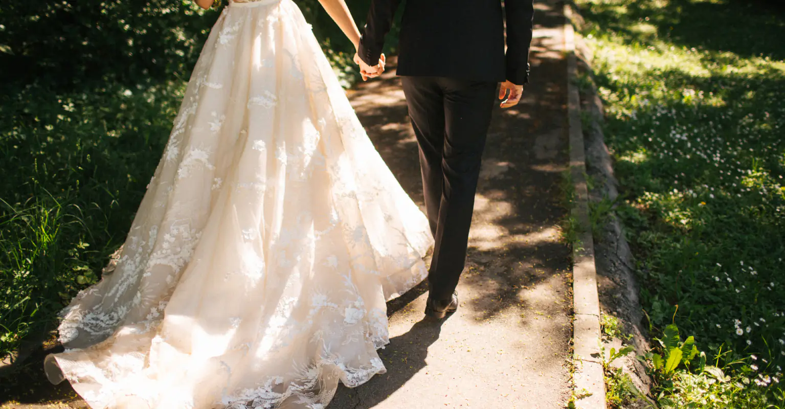 People are calling groom's 'disgusting' vows a red flag: 'I would have ended it there'