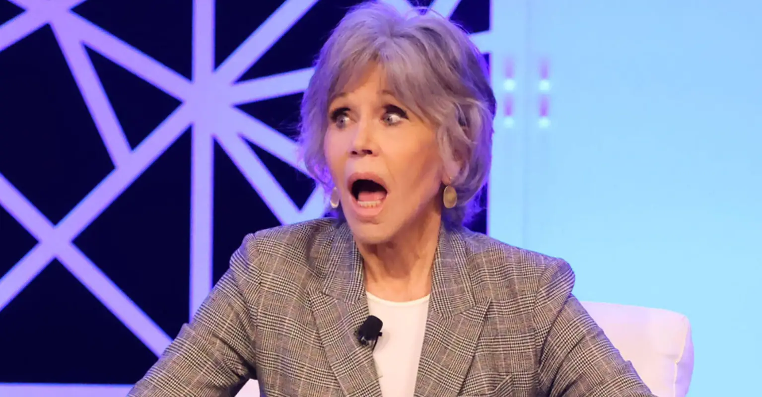 Jane Fonda says Jennifer Lopez never apologized for cutting her face during movie scene