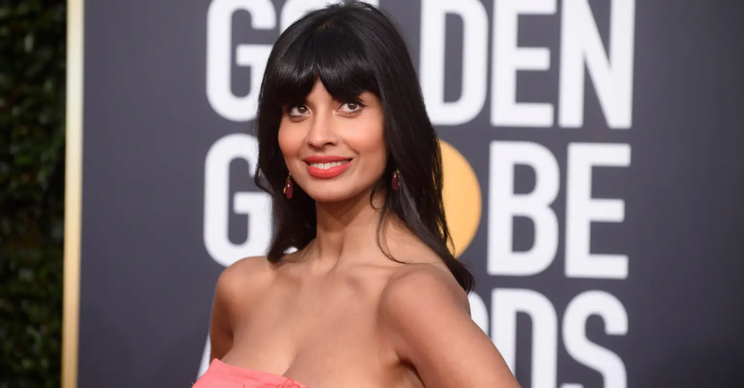 Jameela Jamil calls for 2 hours a day when only women are allowed outside