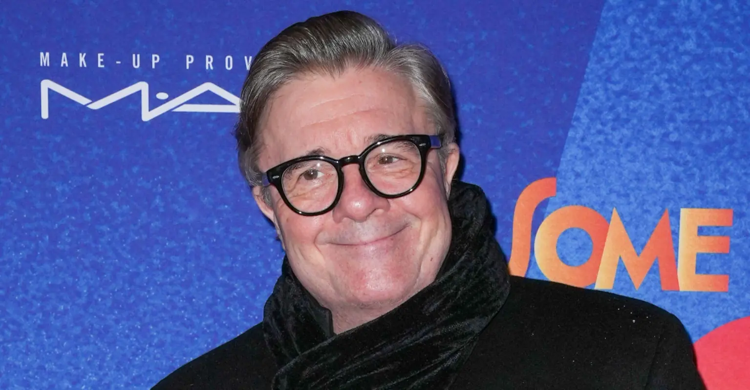 Nathan Lane says Robin Williams 'protected him' from coming out during Oprah interview