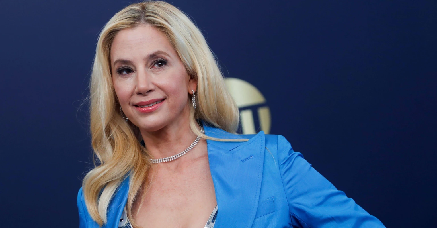 Mira Sorvino slams Oscars for omitting her dad Paul Sorvino from 'In Memoriam' segment