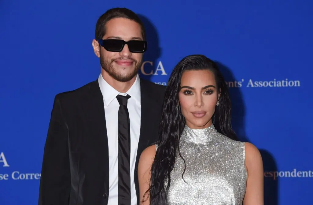 wp-image-1263204039 size-large