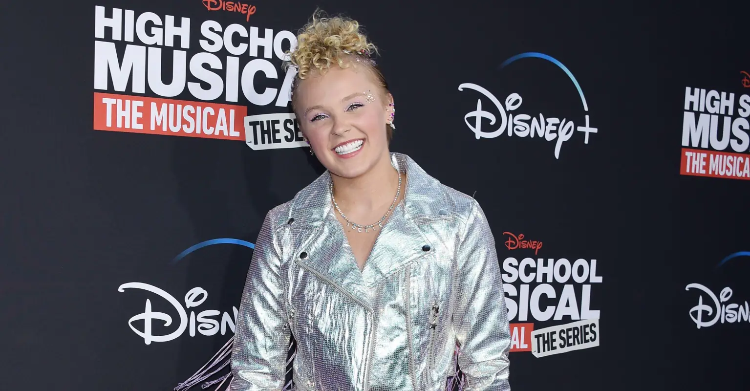 JoJo Siwa slams Candace Owens for questioning whether she is really a lesbian: 'Back the f**k off'