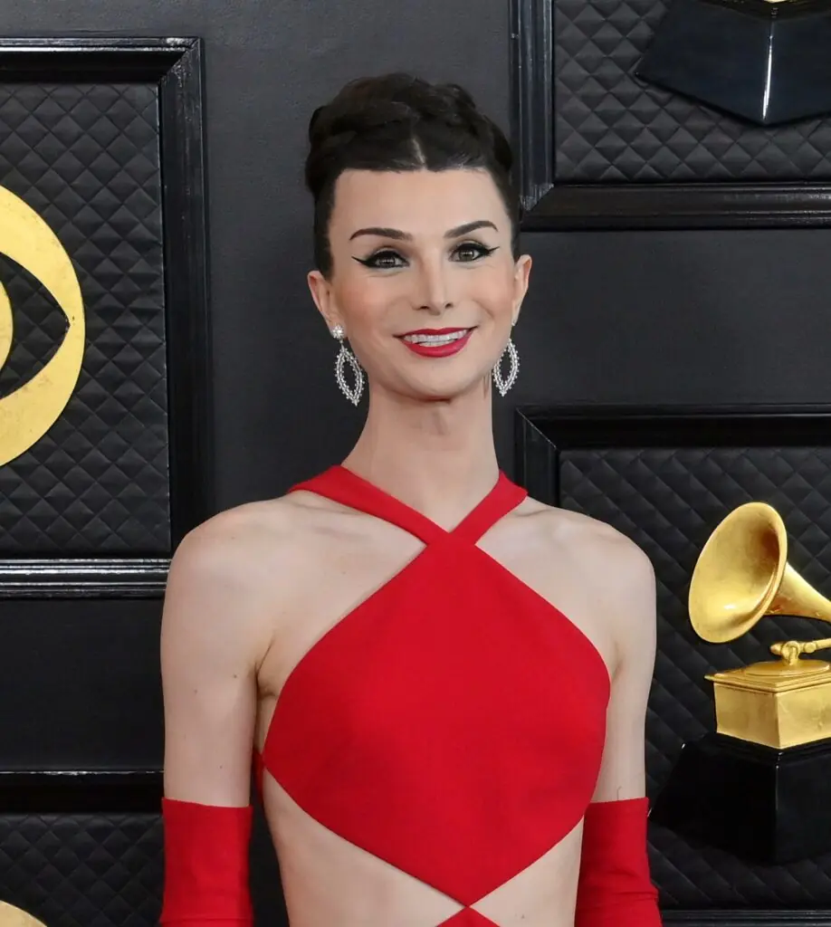 wp-image-1263206961 size-large