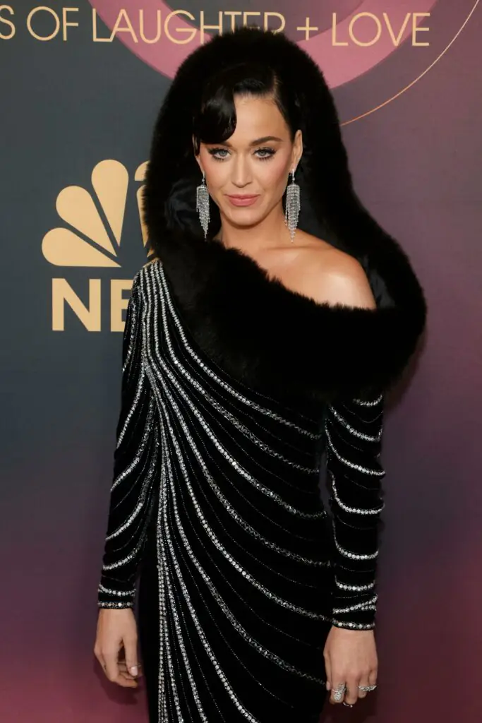 wp-image-1263205419 size-large