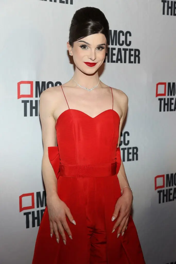 size-large wp-image-1263206441