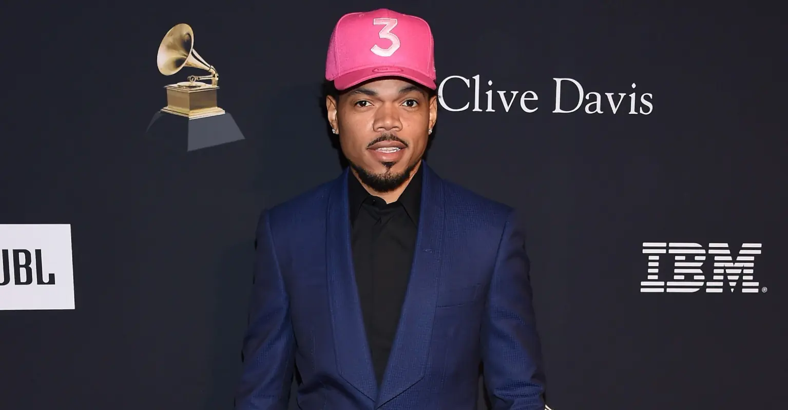 Married Chance the Rapper called out for 'inappropriately' dancing with model