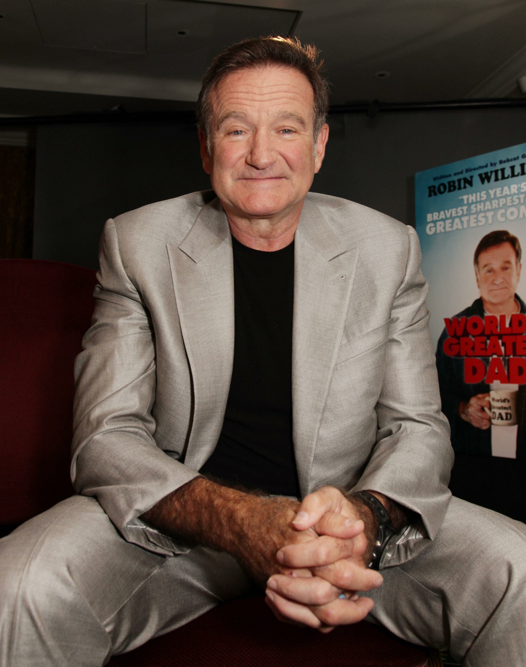 Robin Williams defended 'Jumanji' child stars Bradley Pierce and Kirsten Dunst on set - Article Image 3