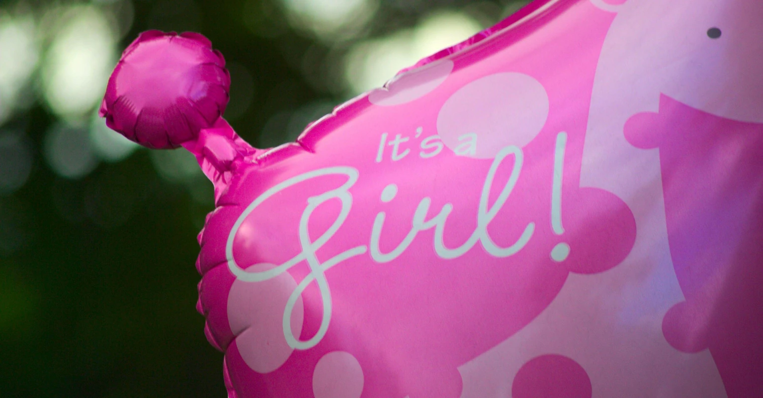 Couple welcome family's first baby girl in 138 years