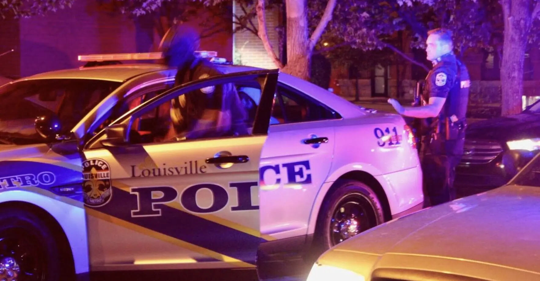 5 people killed in Louisville shooting, police confirm
