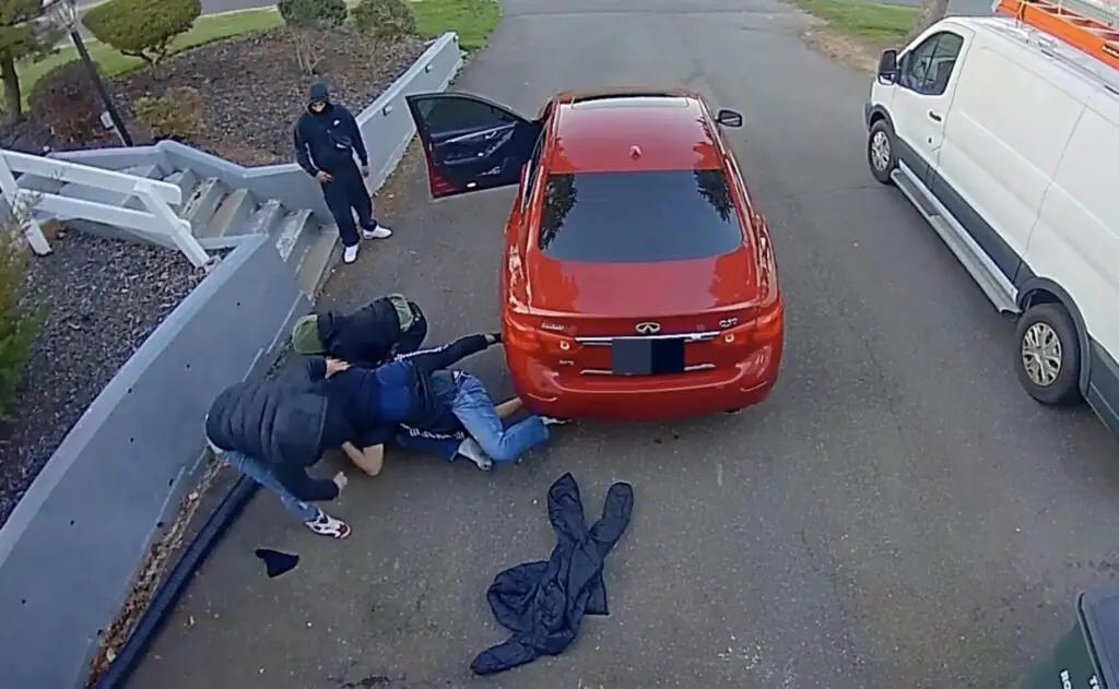 size-large wp-image-1263206591