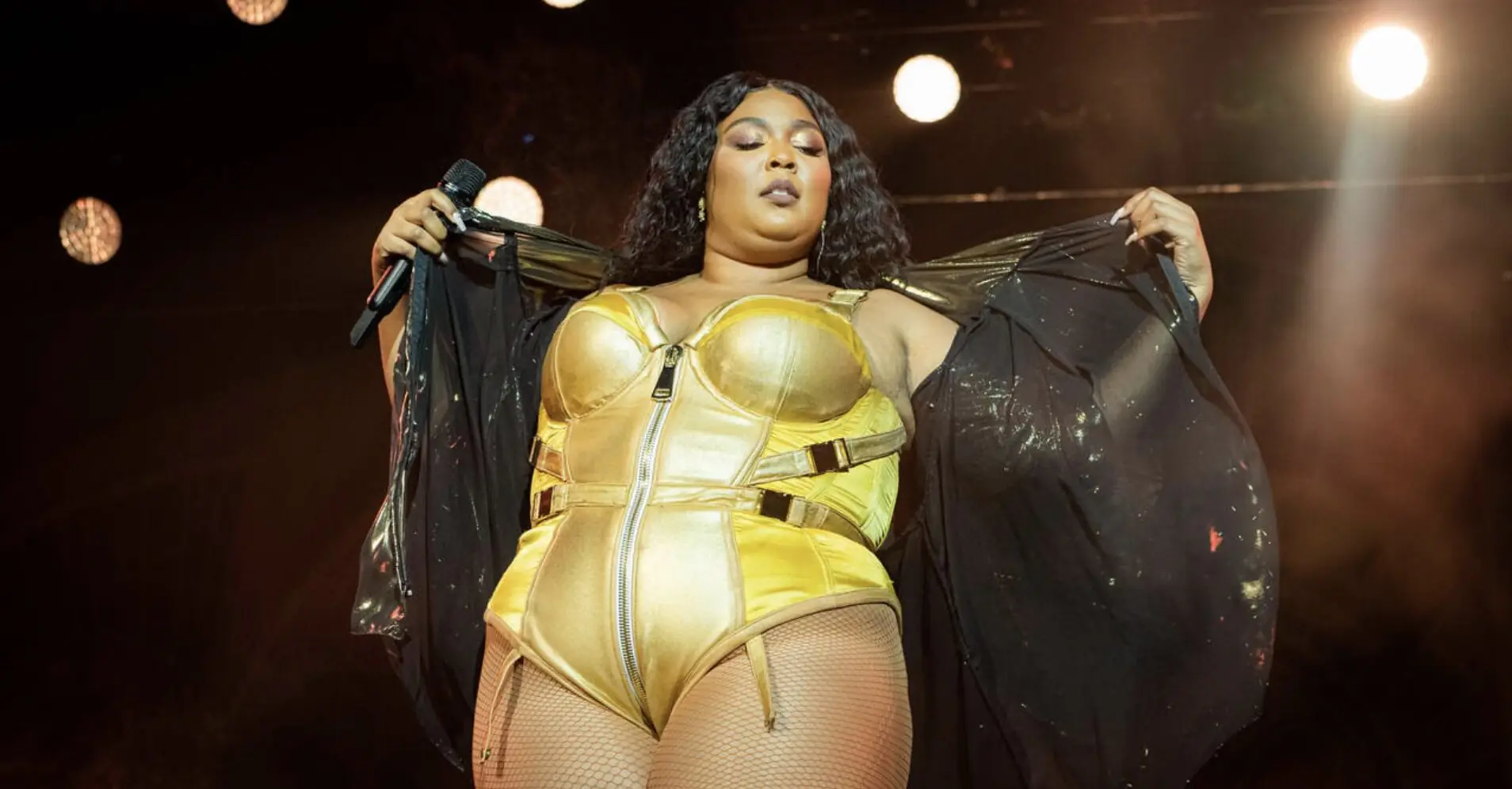 Lizzo asserts 'I am the beauty standard' in powerful body-positive video