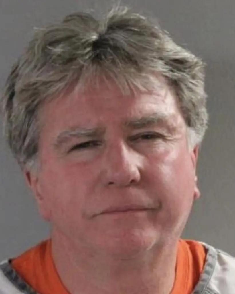 size-large wp-image-1263206932