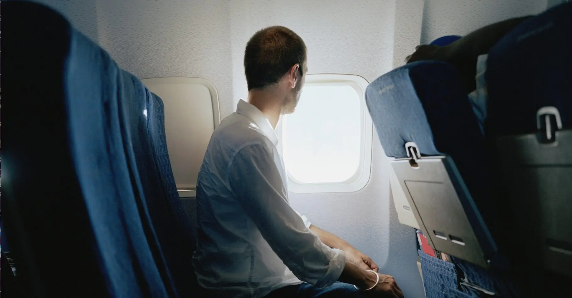 Passenger praised for refusing to give up plane seat for newlyweds on their honeymoon