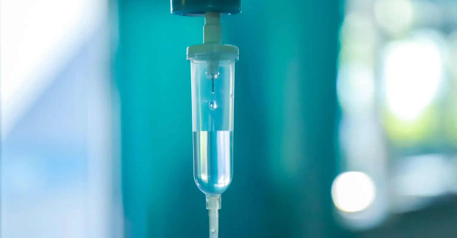 Dad with cancer forced to choose between saving himself or his daughter after her own diagnosis