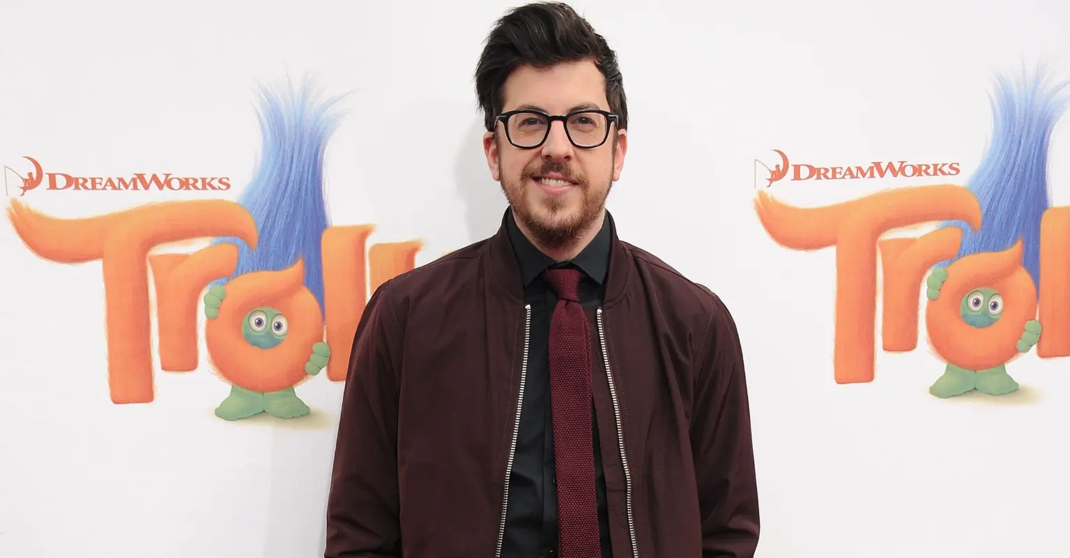 McLovin actor thrills fans after showing off engagement ring as he's spotted at basketball game