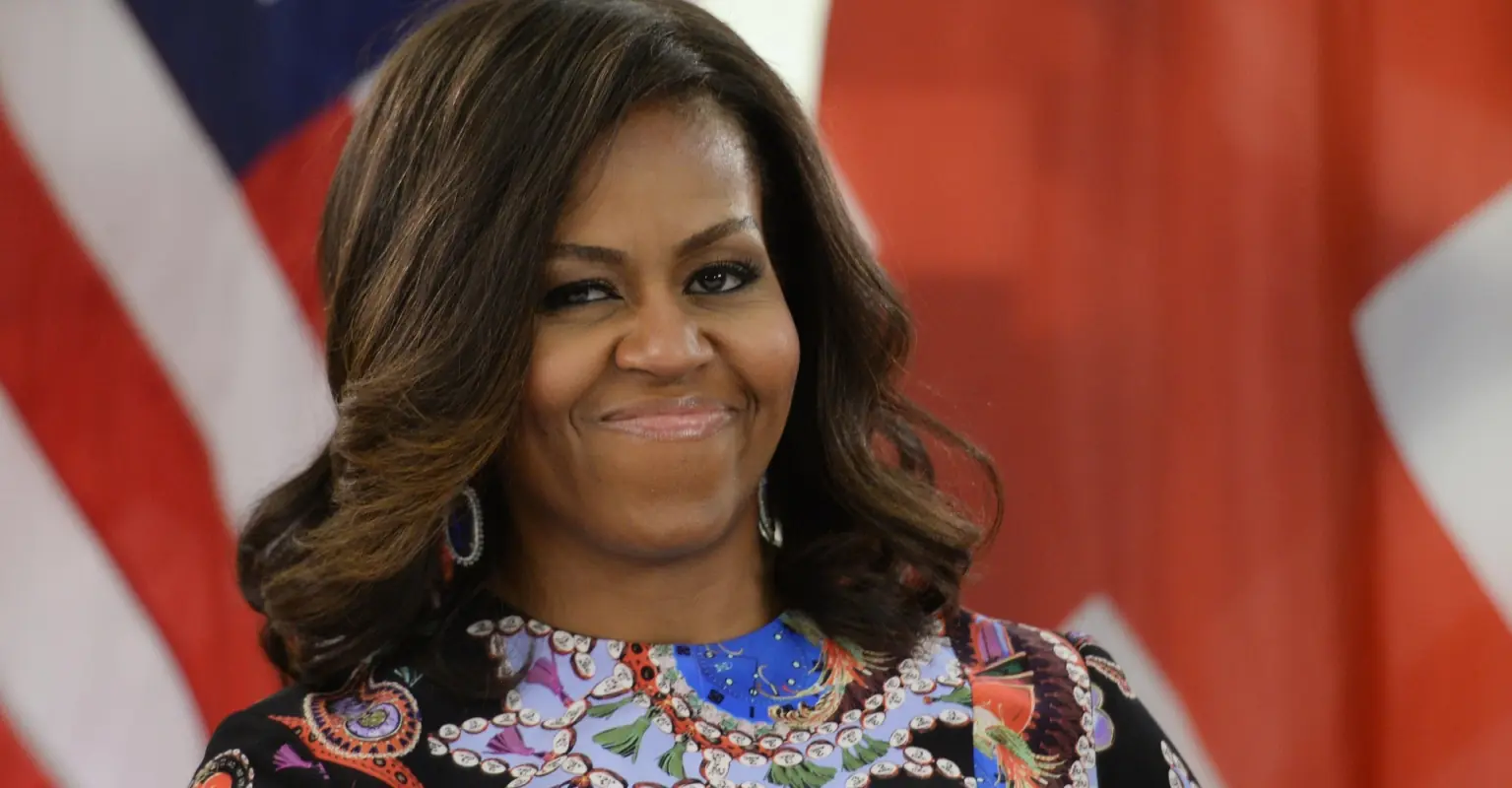Michelle Obama provides backing vocals for Bruce Springsteen at Spain concert