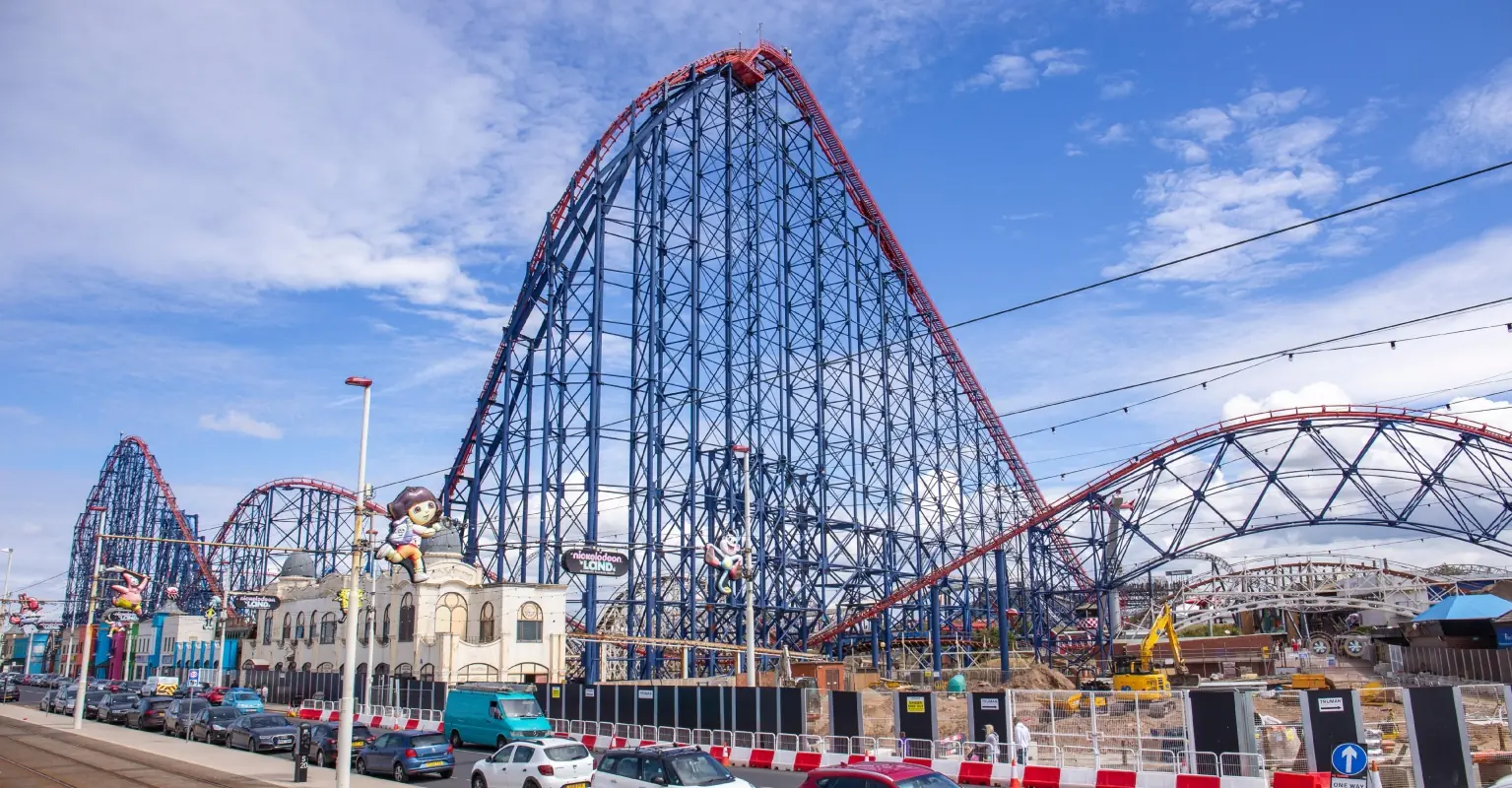 Rollercoaster riders forced to walk down 180ft after ride comes to sudden stop