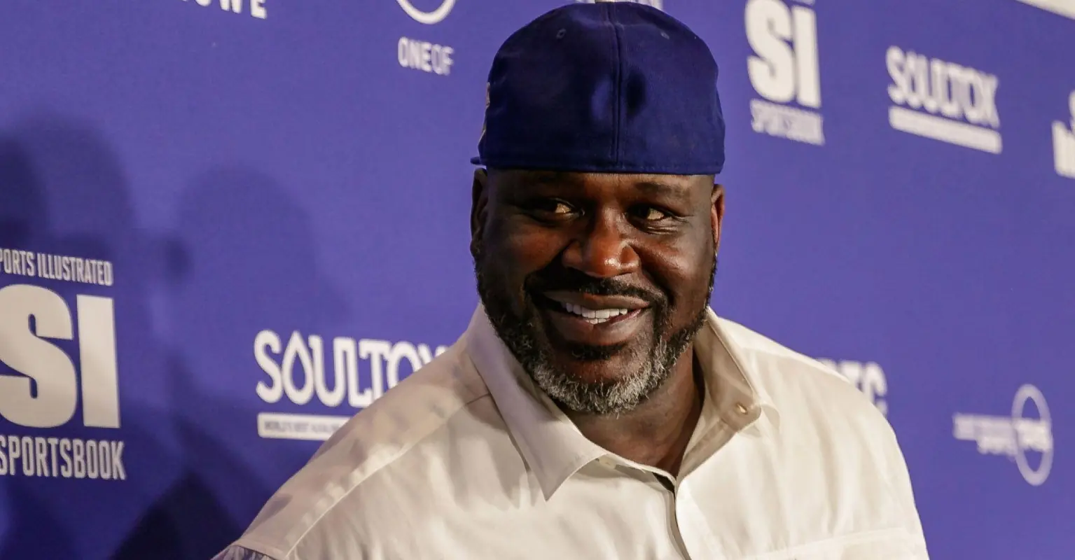 Shaq surprises 14-year-old football player who struggled to find shoes for size 23 feet