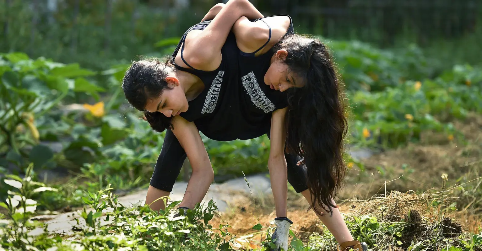 Conjoined twins explain how they make intimacy work as one twin has a boyfriend and one is asexual