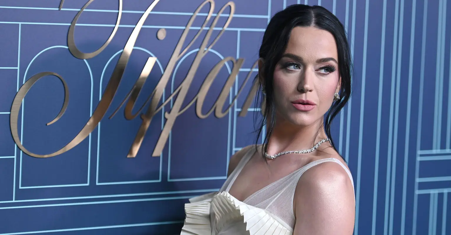 Viewers in hysterics as Katy Perry struggles to find a seat at King's Coronation