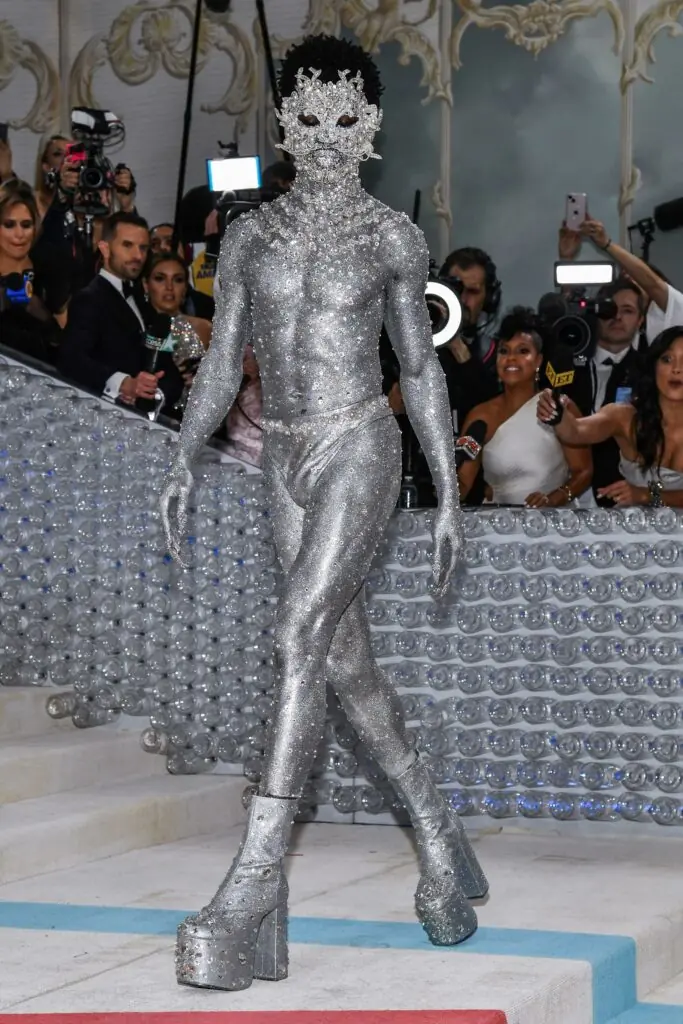 wp-image-1263209458 size-large