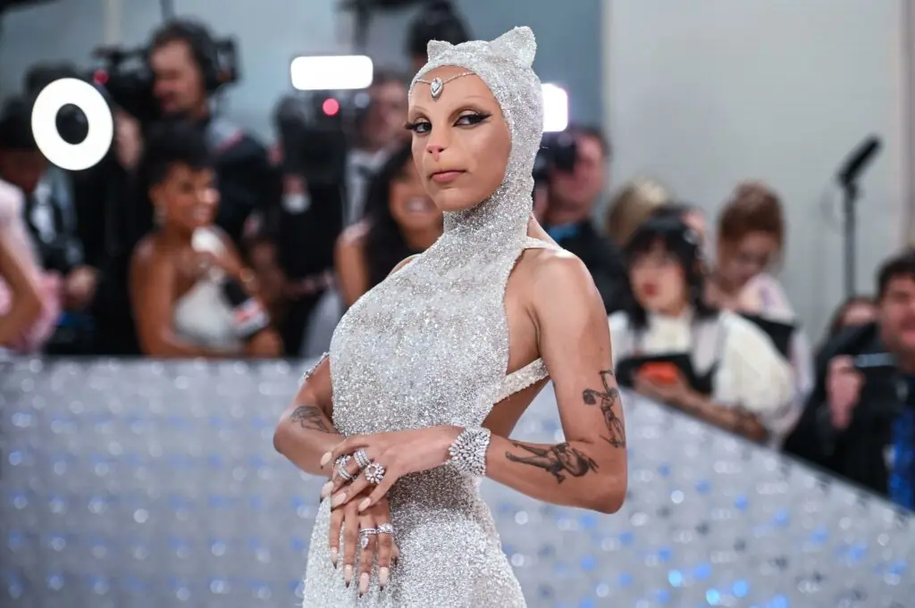 wp-image-1263209558 size-large