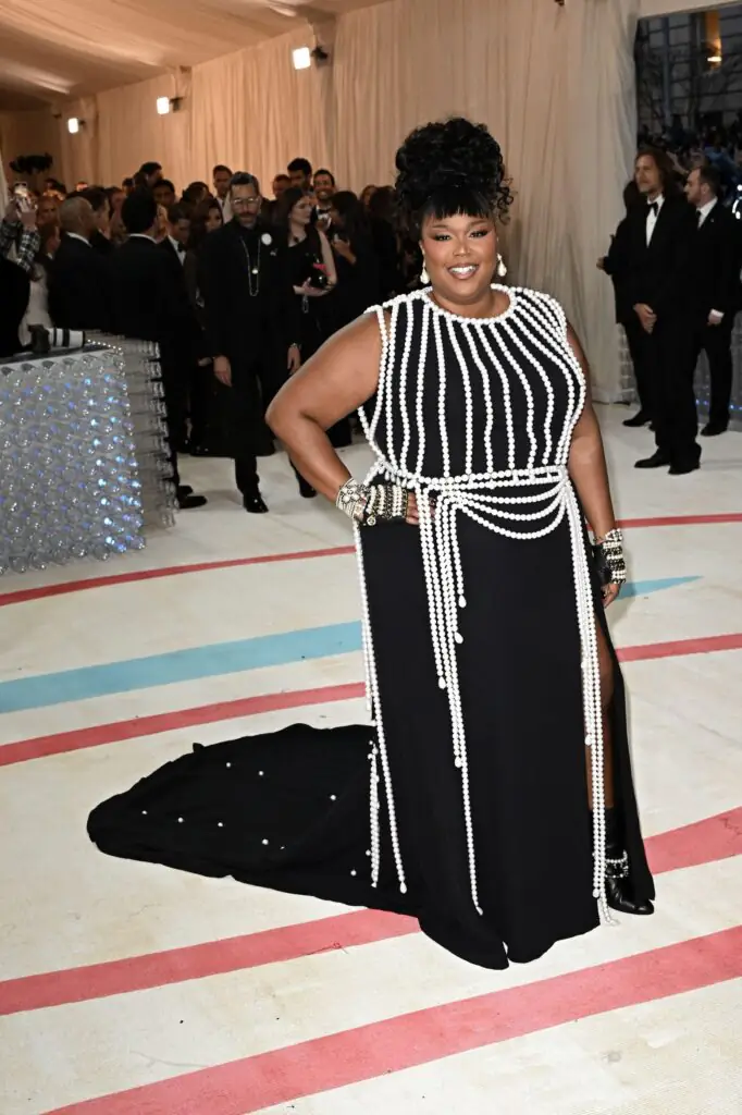 wp-image-1263209466 size-large