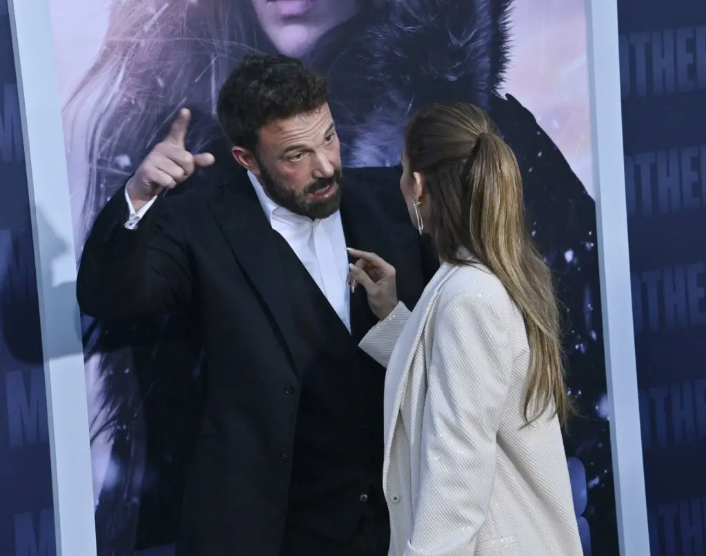 wp-image-1263211222 size-large